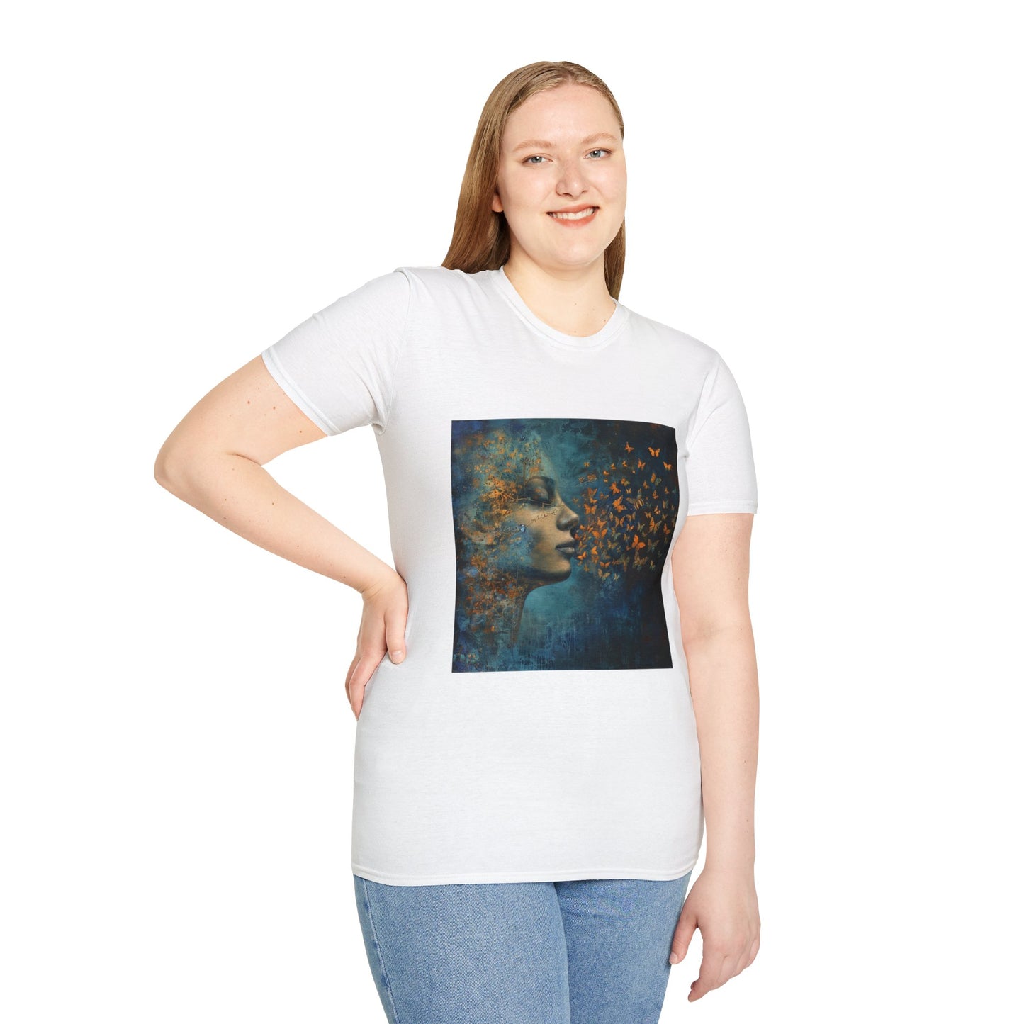 Butterfliy girl - Unisex Softstyle T-Shirt