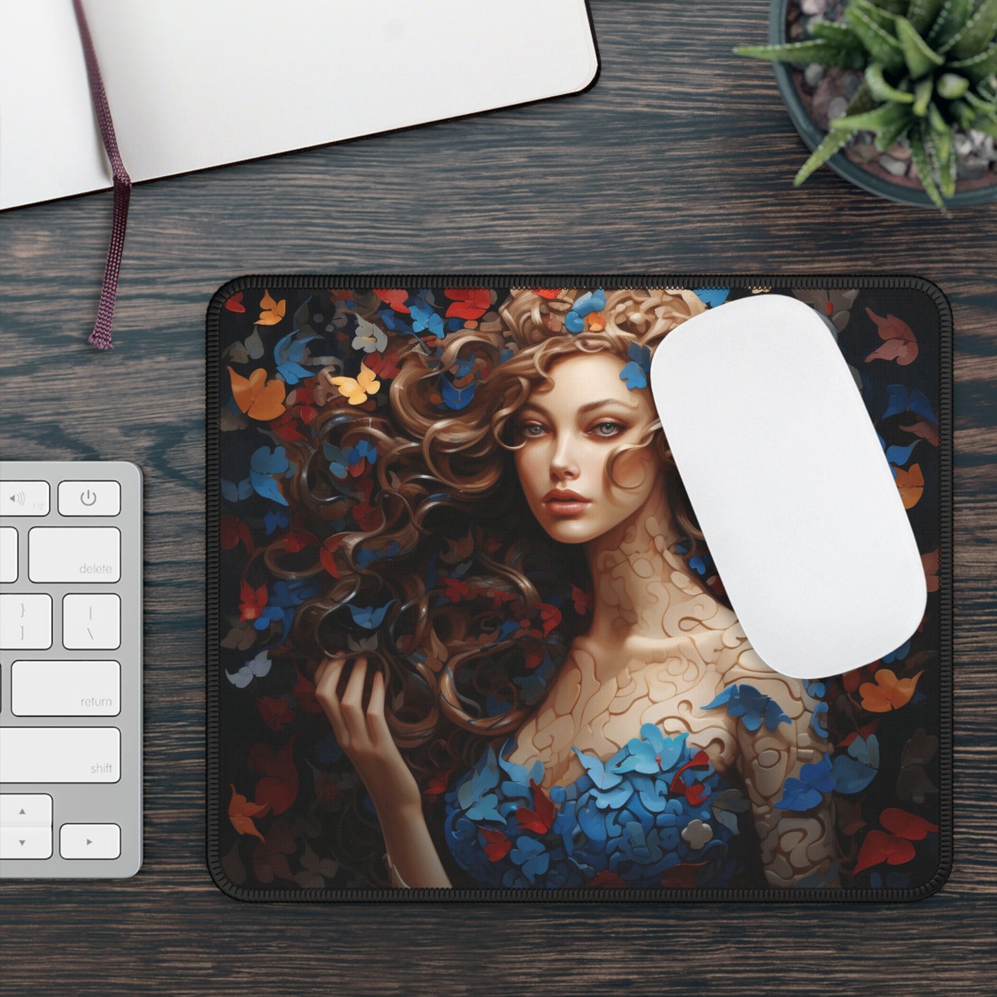 Puzzled Beauty - Gaming Mouse Pad